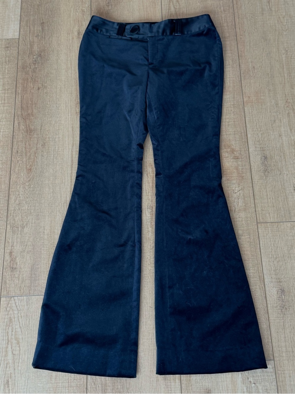 Banana Republic Martin Fit Black Velvet Flare Pants Silk Waist Womenโs 6L